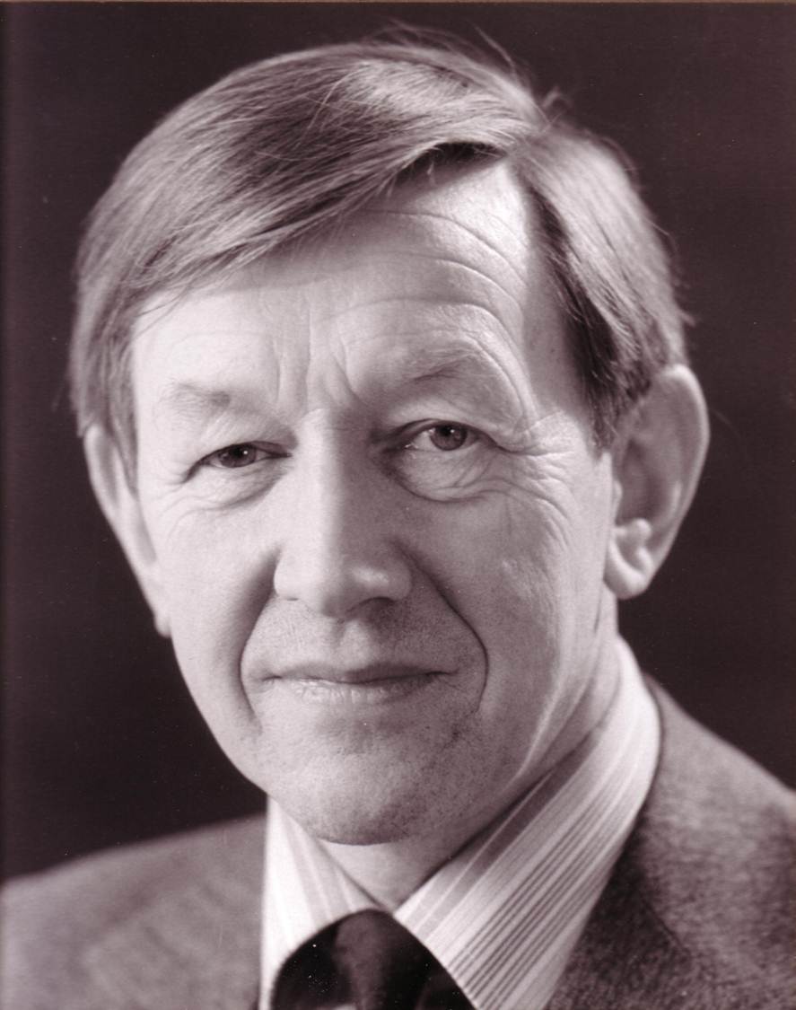 Prof Sir Patrick Forrest